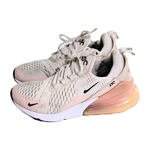 NIKE Women's Air Max 270 Shoes Light Soft Pink - Picture 1 of 10